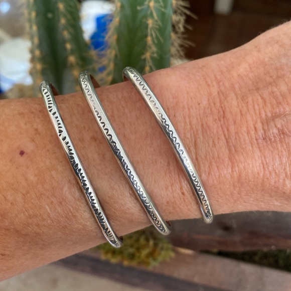 ๐ NATIVE AMERICAN STERLING SILVER CUFF BRACELETS โผ๏ธ - Picture 8 of 13